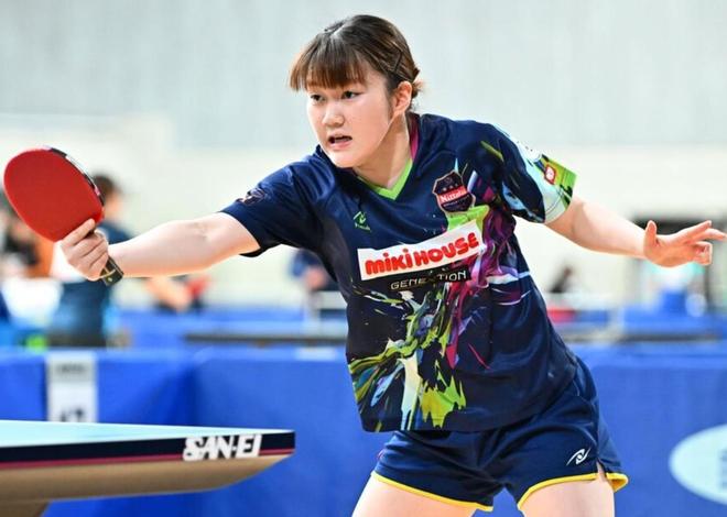 赛场不仅见 赛场不仅见