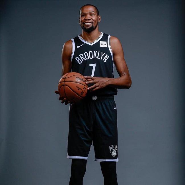 起的新贵球 起的新贵球