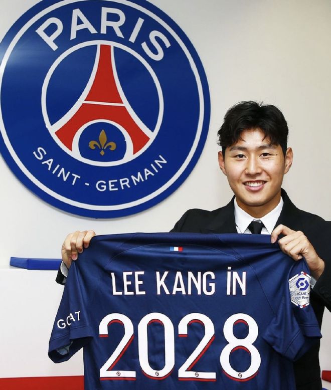 火展现韧性 火展现韧性